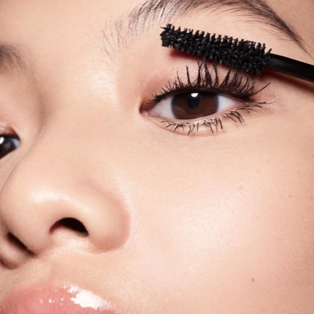 Fenty Beauty Hella Thicc Volumizing Mascara